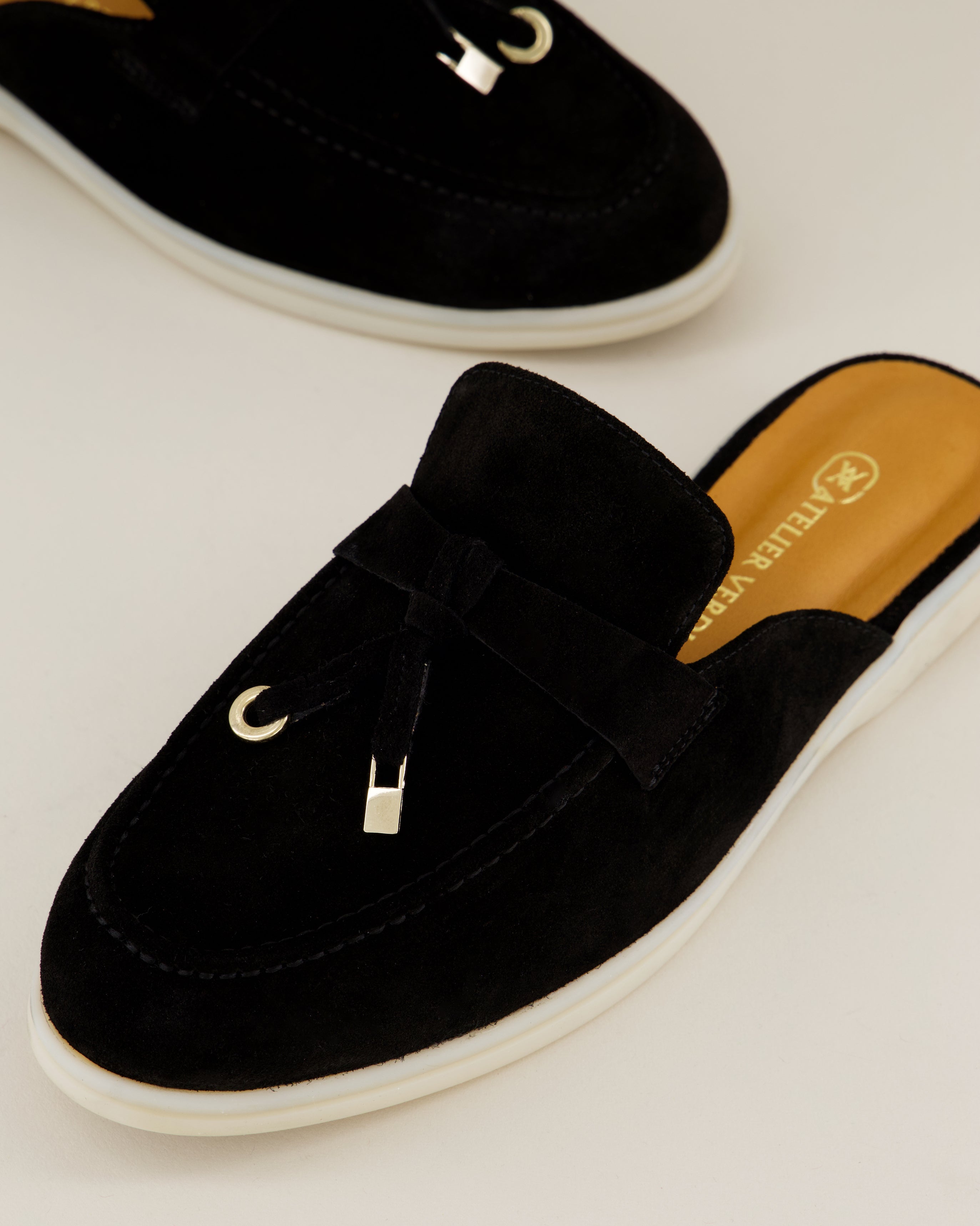 Julia Slip-on Loafer AVWSL01-Black