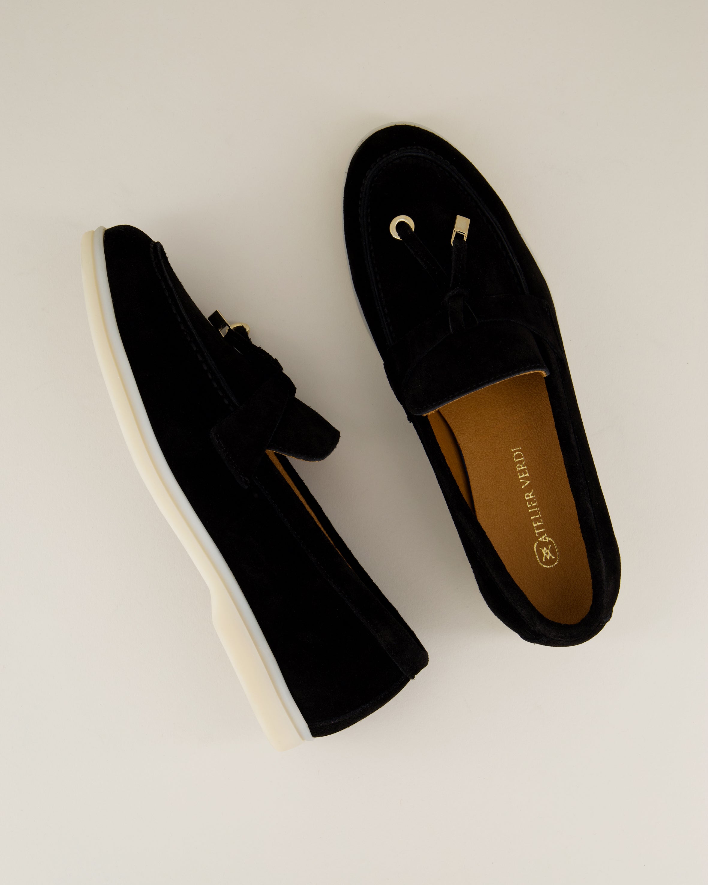 Nina Loafer AVWL01-Black