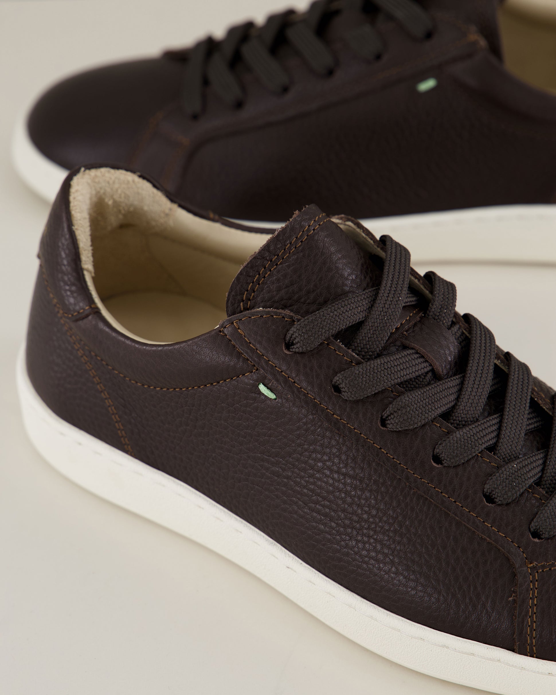 Bruno AVM-SN03 Chocolate Cervo