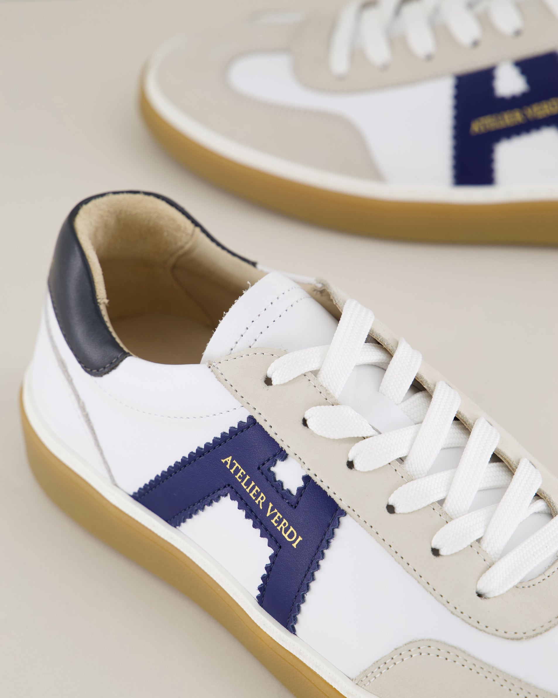 Vico AVM-SN01 White/Navy