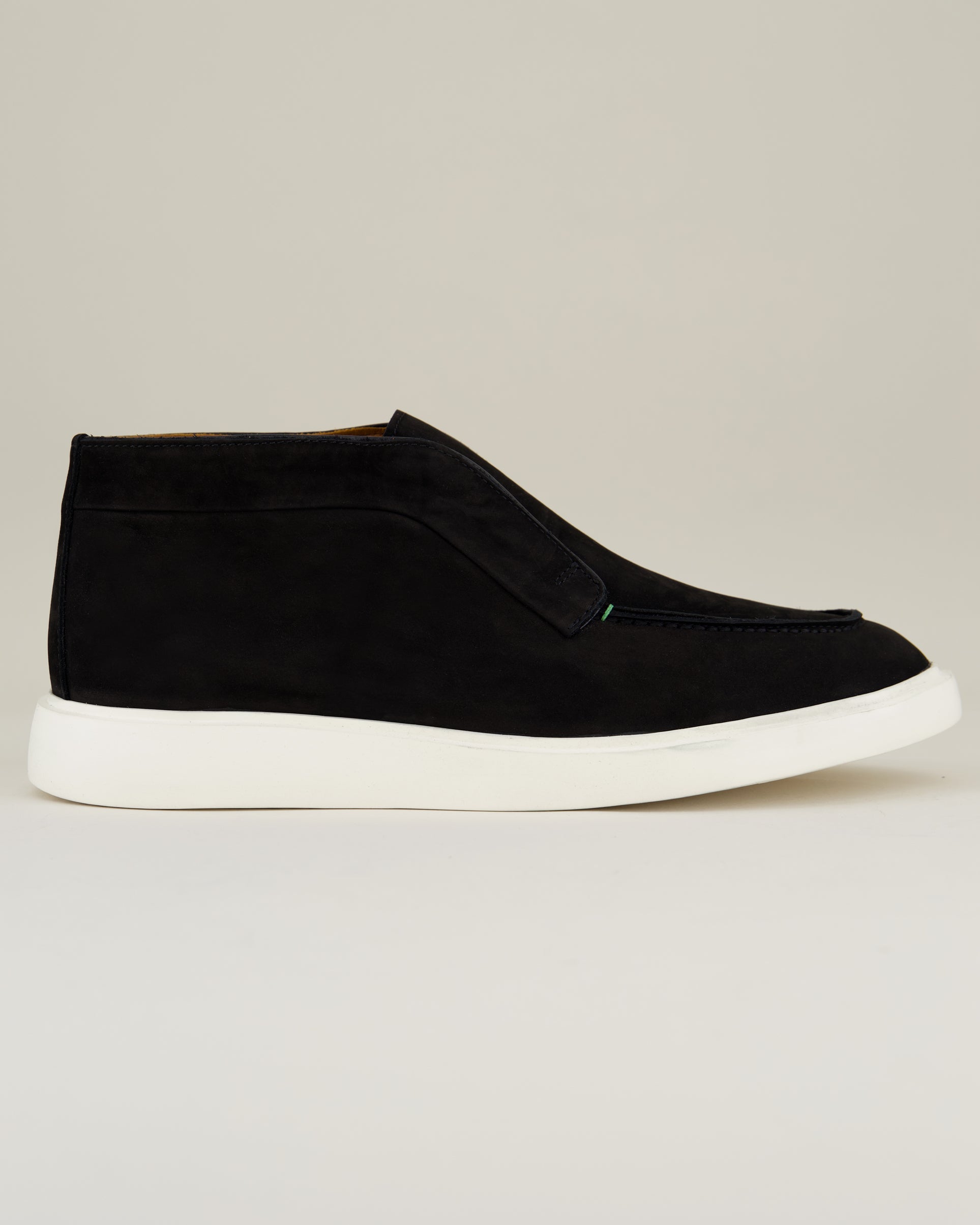 Enzo AVM-M02 Black Nubuck Leather