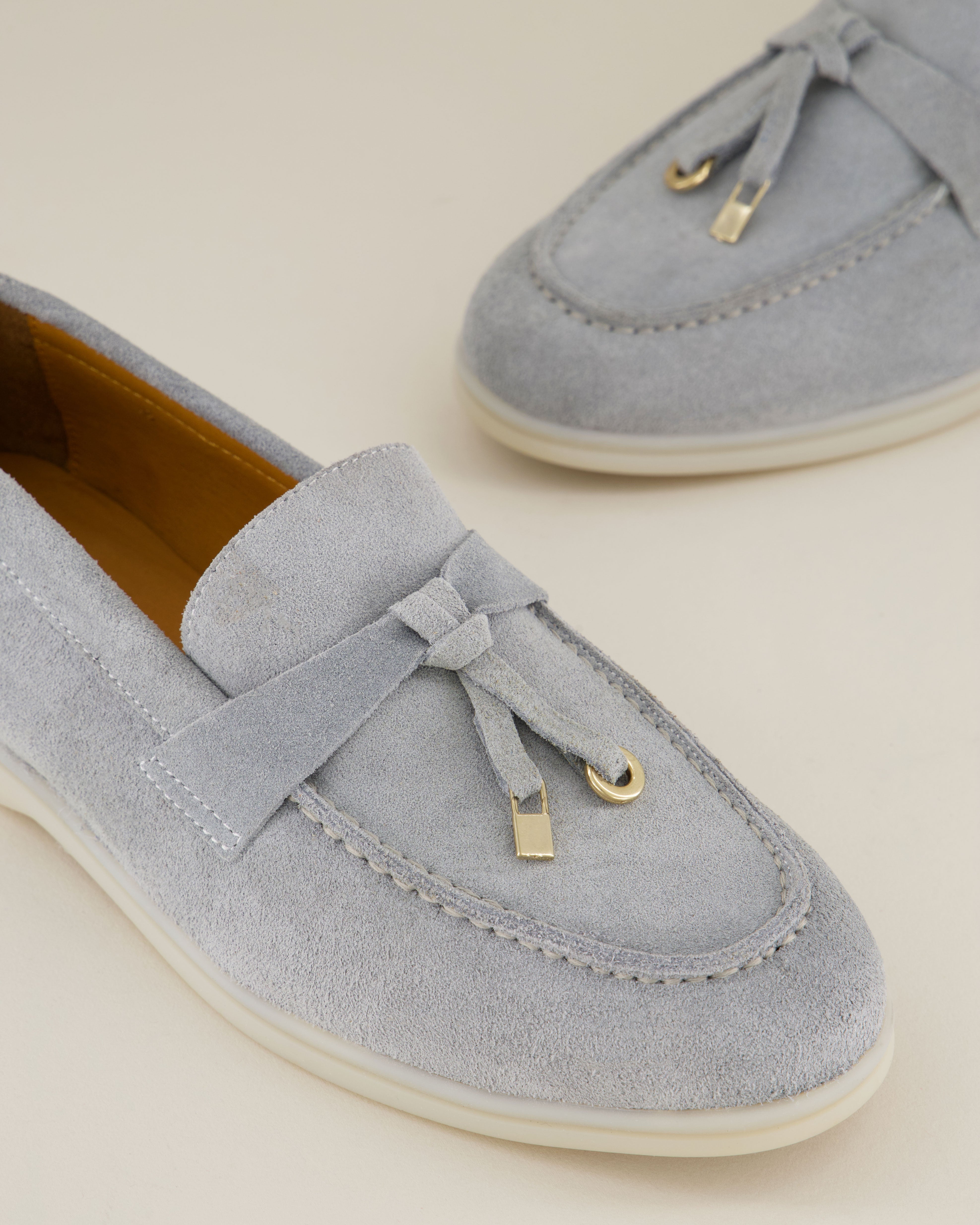 Nina Loafer AVWL01-Smoke
